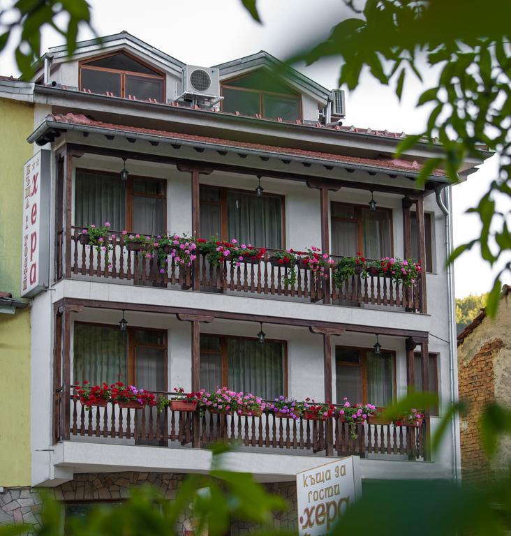 Hera Guest House チフリク エクステリア 写真