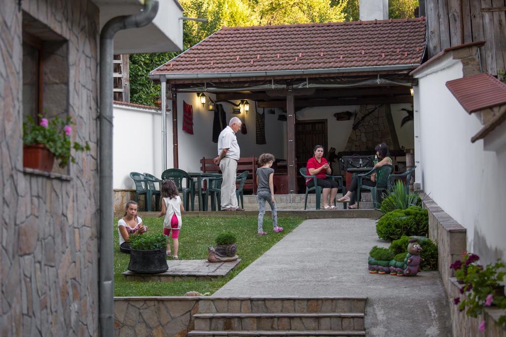 Hera Guest House チフリク エクステリア 写真