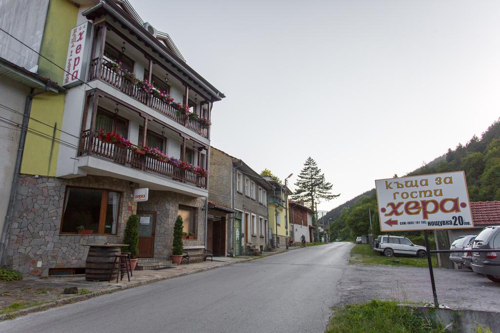 Hera Guest House チフリク エクステリア 写真