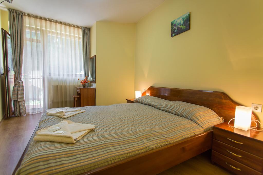 Hera Guest House チフリク エクステリア 写真