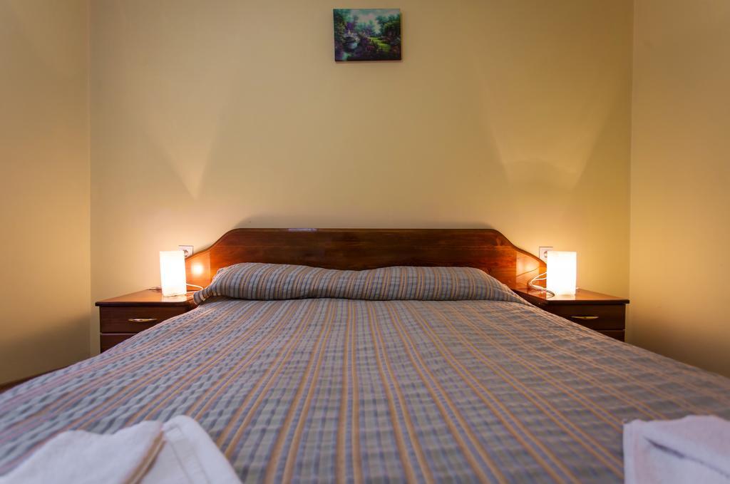 Hera Guest House チフリク エクステリア 写真
